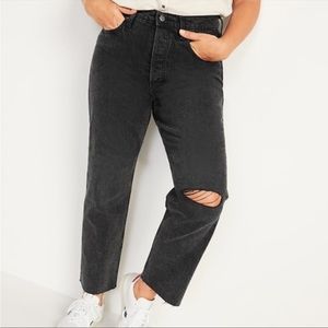 Old Navy Women's Extra High-Waisted Sky-Hi Straight Black Jeans